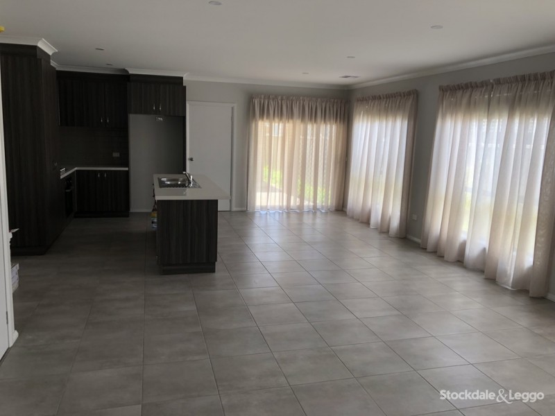 2/15 Michel Street, Shepparton VIC 3630