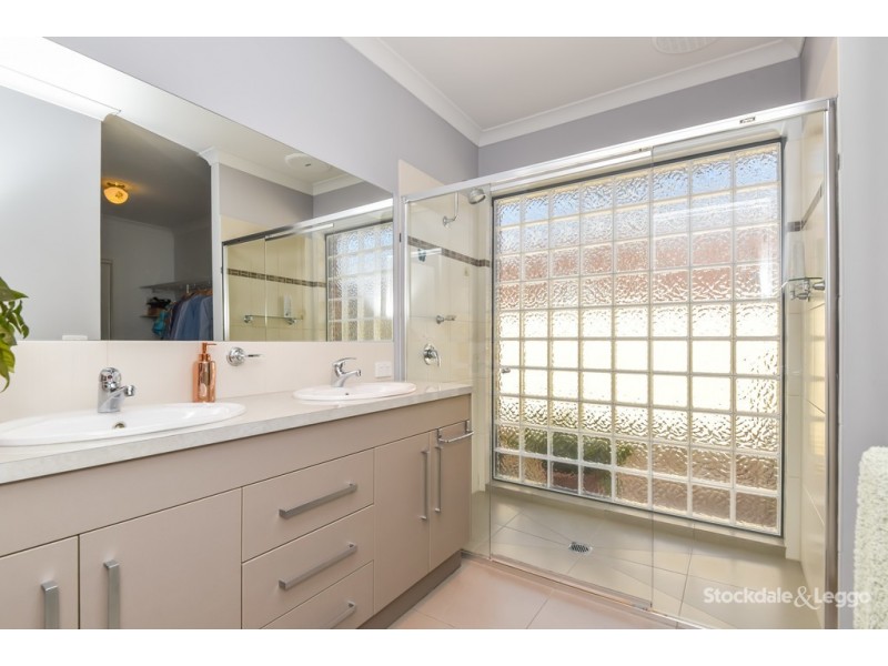 15 Kakadu Drive, Shepparton North VIC 3631