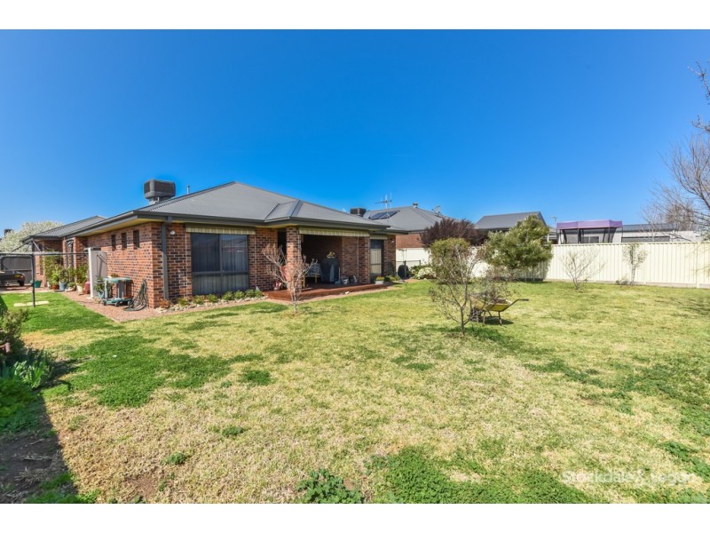 15 Kakadu Drive, Shepparton North VIC 3631