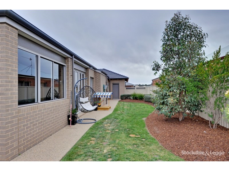 68 Canterbury Avenue, Shepparton VIC 3630