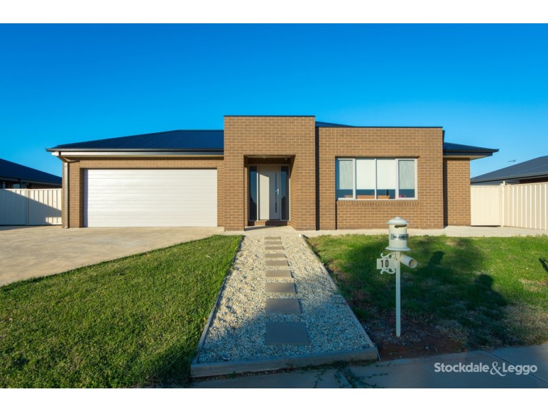 10 Chivalry Drive, Mooroopna VIC 3629