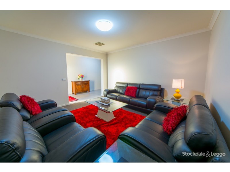 10 Chivalry Drive, Mooroopna VIC 3629