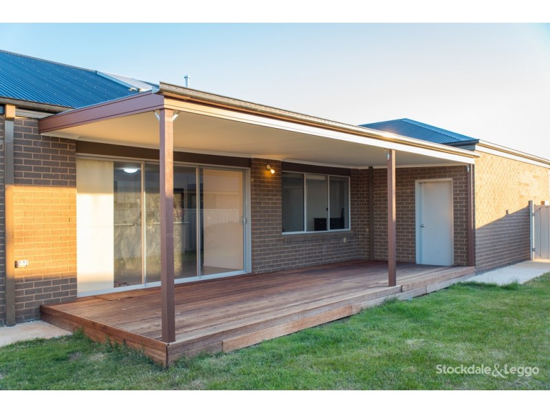 10 Chivalry Drive, Mooroopna VIC 3629