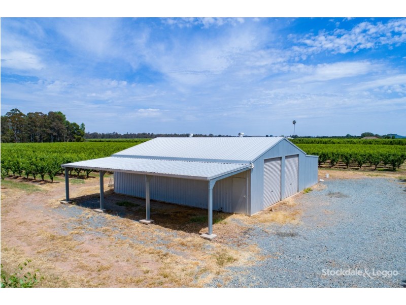 110 Coach Road, Shepparton East VIC 3631