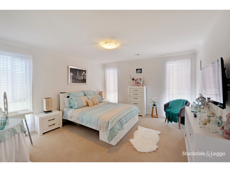 10 Golf Drive, Shepparton VIC 3630