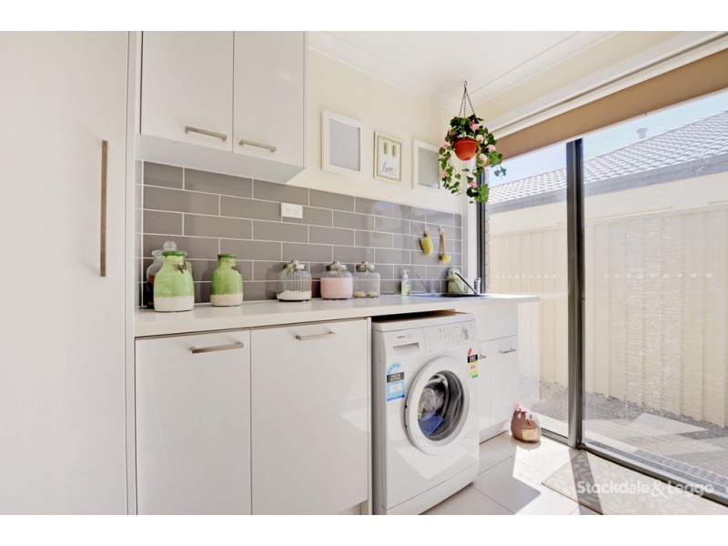 10 Golf Drive, Shepparton VIC 3630