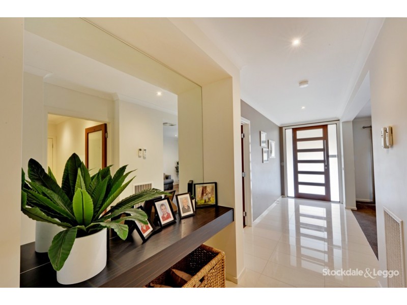 2 Cardinia Court, Kialla VIC 3631