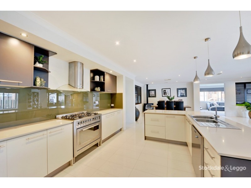 2 Cardinia Court, Kialla VIC 3631