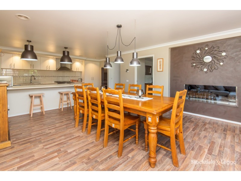 6 Sandbank Court, Shepparton VIC 3630