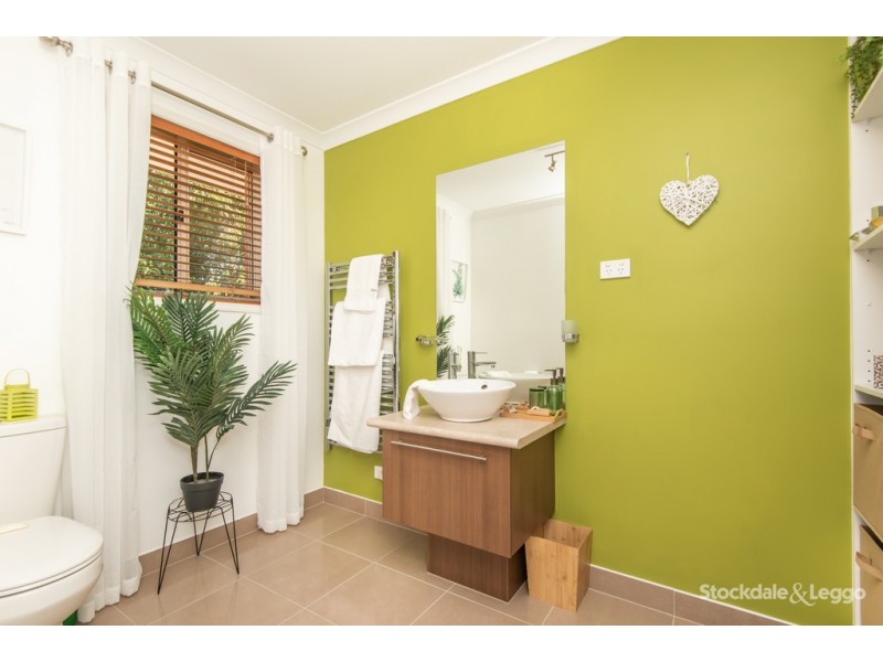 6 Sandbank Court, Shepparton VIC 3630