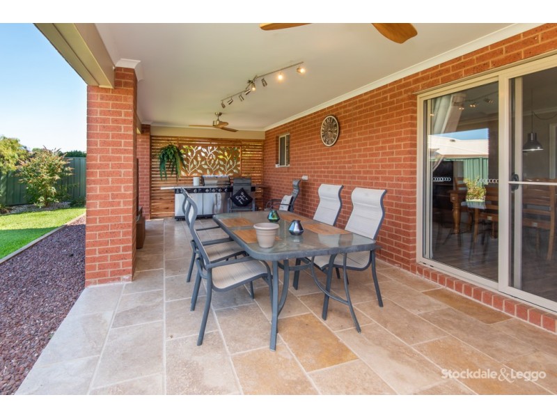 6 Sandbank Court, Shepparton VIC 3630
