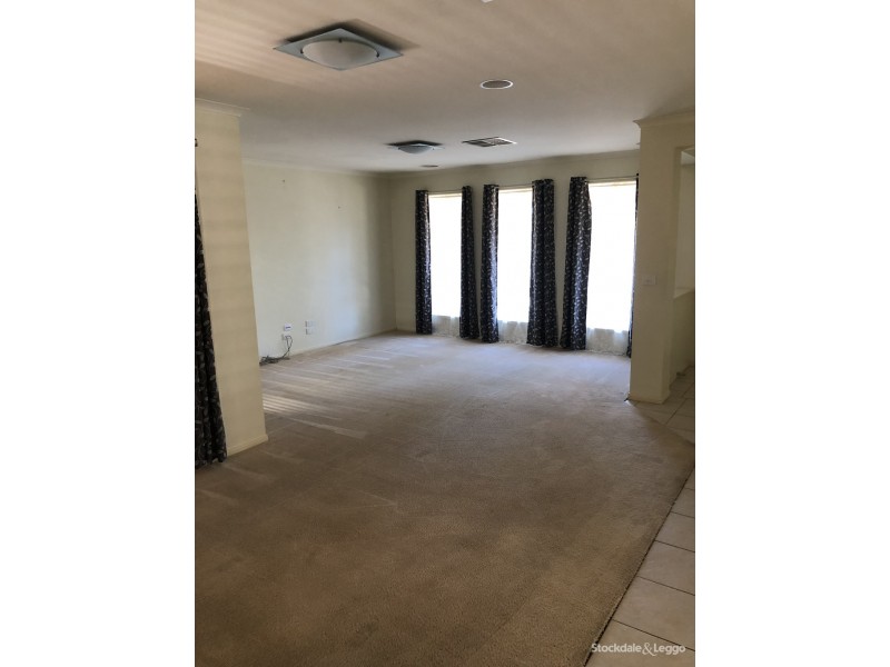 15 Pine Road, Shepparton VIC 3630