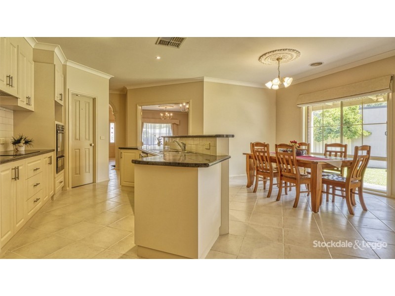 11 Eyre Court, Kialla VIC 3631