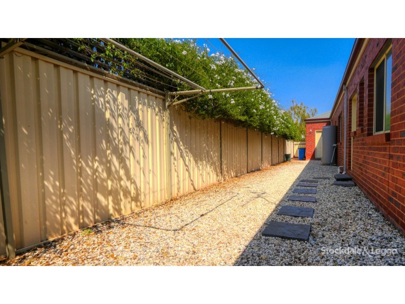 11 Eyre Court, Kialla VIC 3631