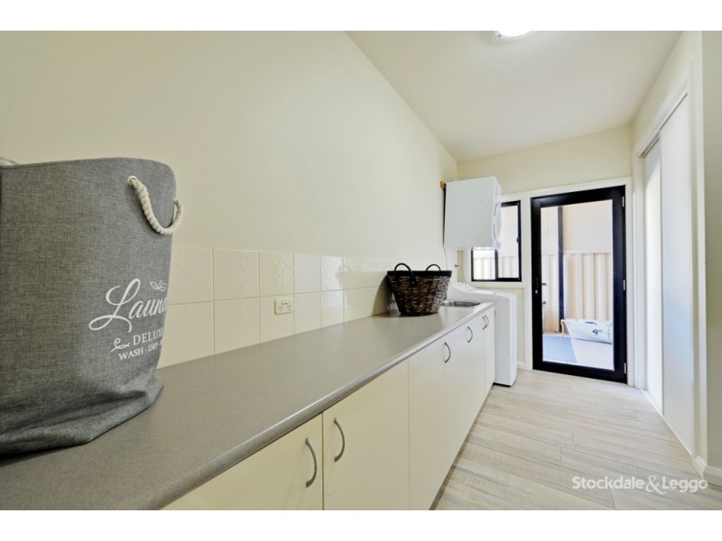 10 Banks Place, Shepparton VIC 3630