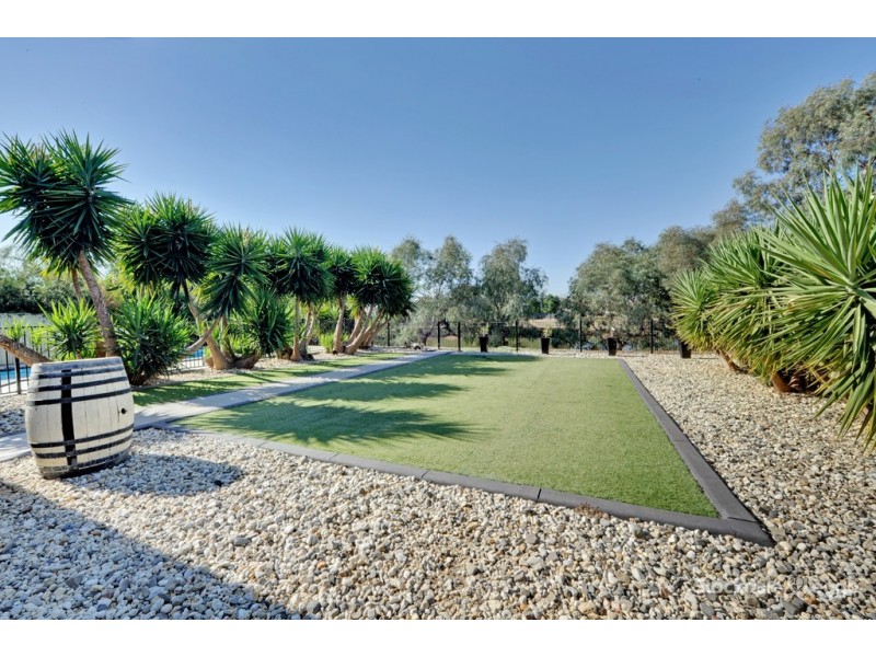 10 Banks Place, Shepparton VIC 3630