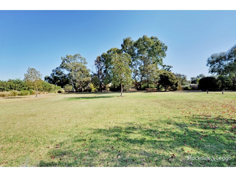 10 Banks Place, Shepparton VIC 3630