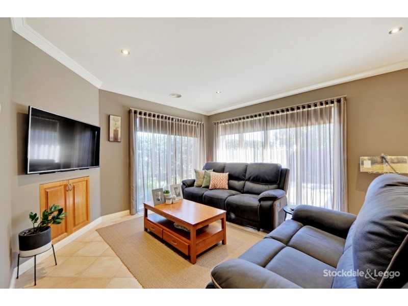 4 Crestwood Grove, Shepparton VIC 3630