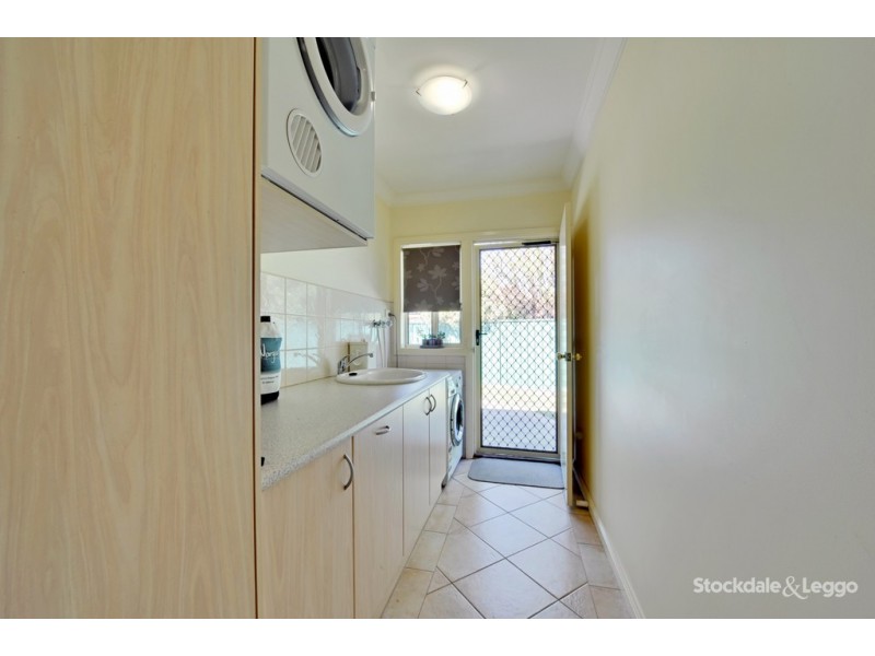 4 Crestwood Grove, Shepparton VIC 3630