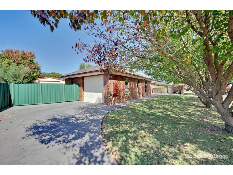 4 Crestwood Grove, Shepparton VIC 3630