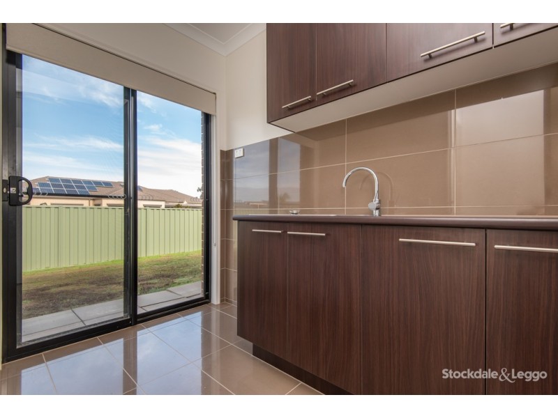 5 Lomandra Drive, Kialla VIC 3631