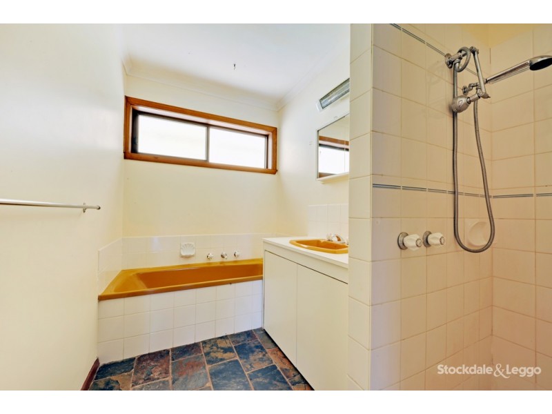 51 Batman Avenue, Shepparton VIC 3630