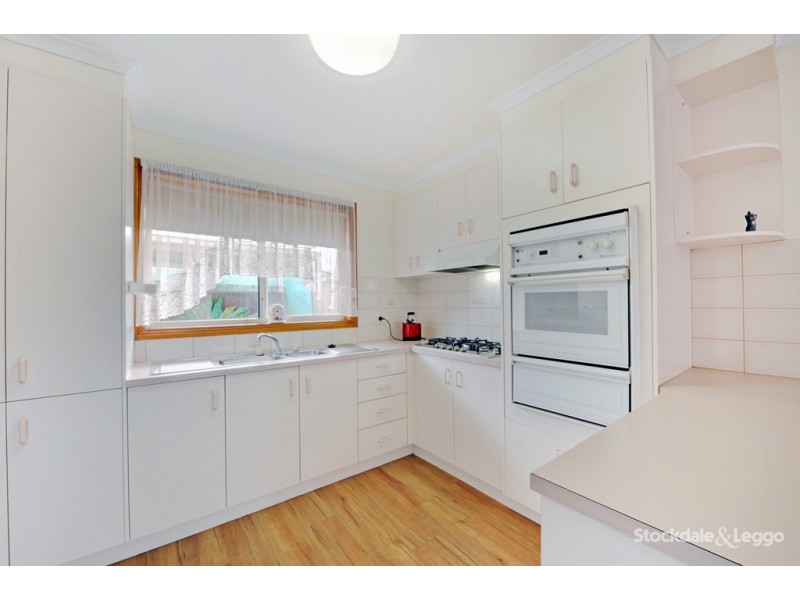 2/17 McCubbin Drive, Shepparton VIC 3630