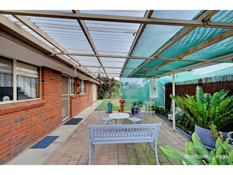 2/17 McCubbin Drive, Shepparton VIC 3630