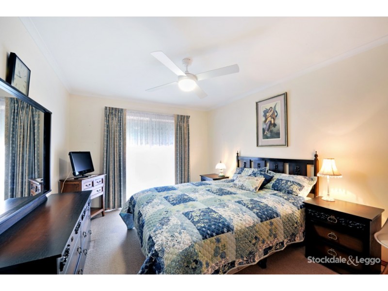 2/17 McCubbin Drive, Shepparton VIC 3630