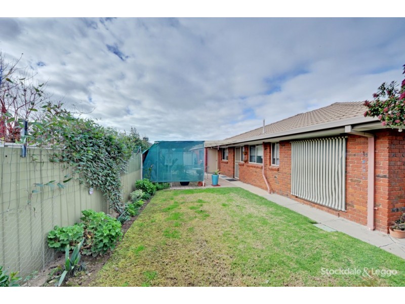 2/17 McCubbin Drive, Shepparton VIC 3630