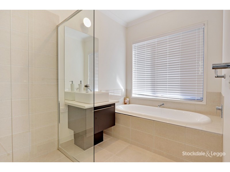 2 Coorong Court, Kialla VIC 3631