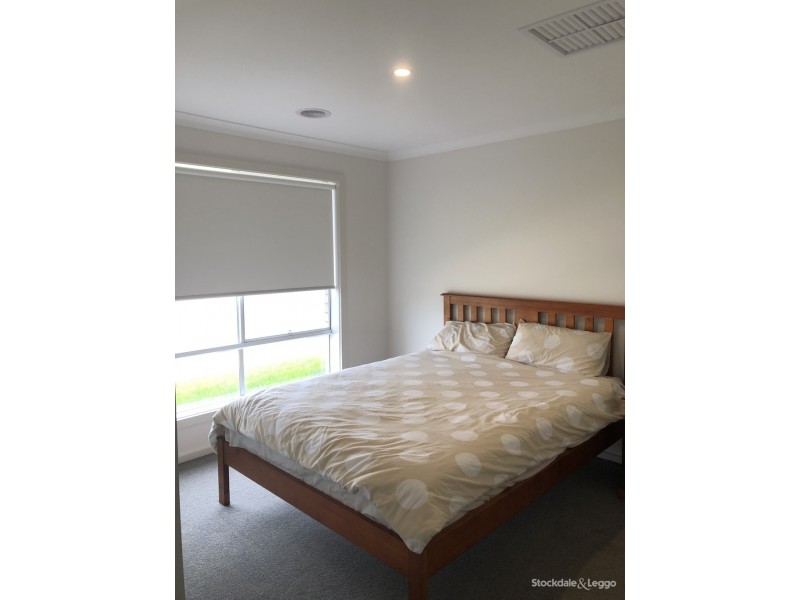 2 Daylesford Crescent, Kialla VIC 3631