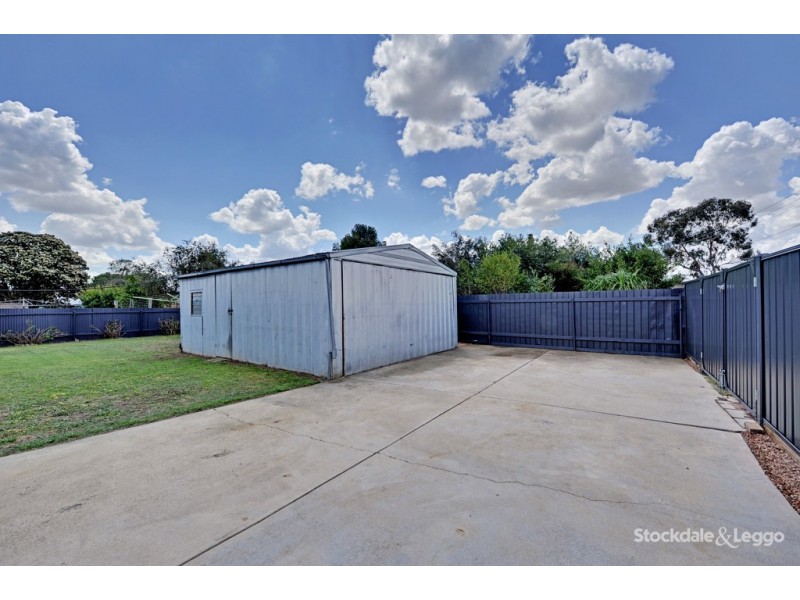 37 Batman Avenue, Shepparton VIC 3630