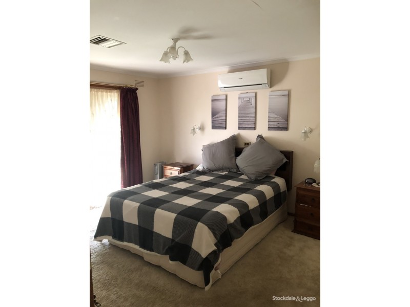 76 Parkside Drive, Shepparton VIC 3630