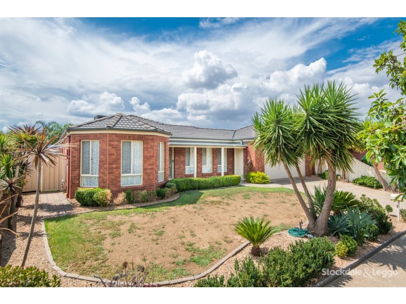 15 Pine Road, Shepparton VIC 3630