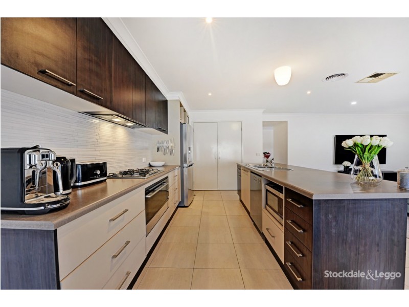 2 Yellowgum Drive, Kialla VIC 3631