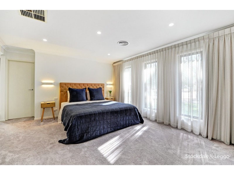 2 Yellowgum Drive, Kialla VIC 3631