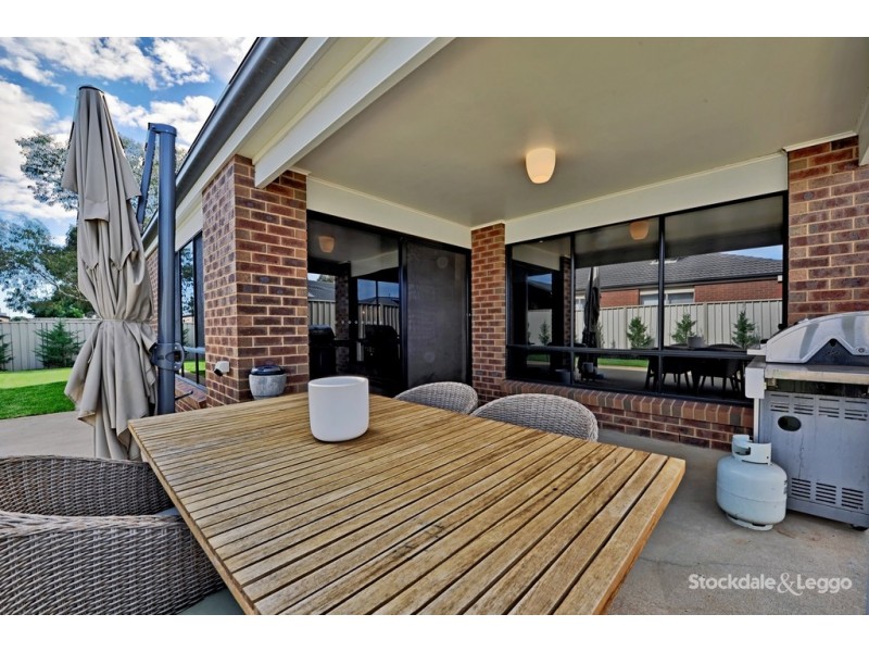 2 Yellowgum Drive, Kialla VIC 3631