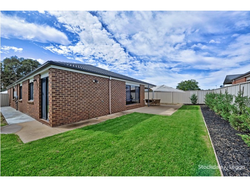 2 Yellowgum Drive, Kialla VIC 3631