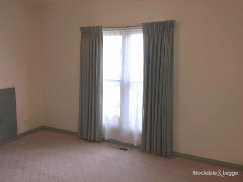 2/27 Sobraon Street, Shepparton VIC 3630