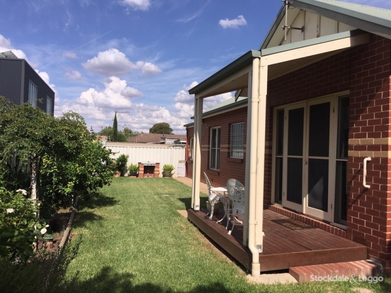 2/27 Sobraon Street, Shepparton VIC 3630