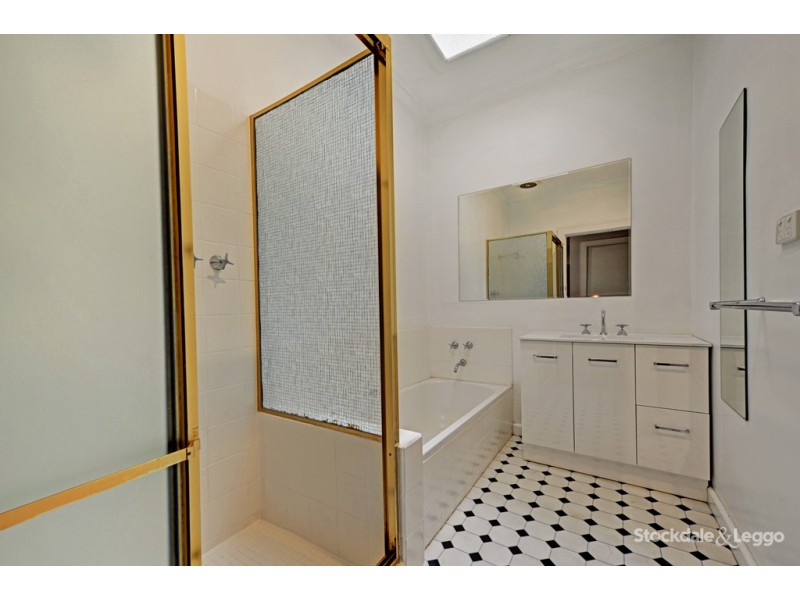 11 Hassett Street, Shepparton VIC 3630