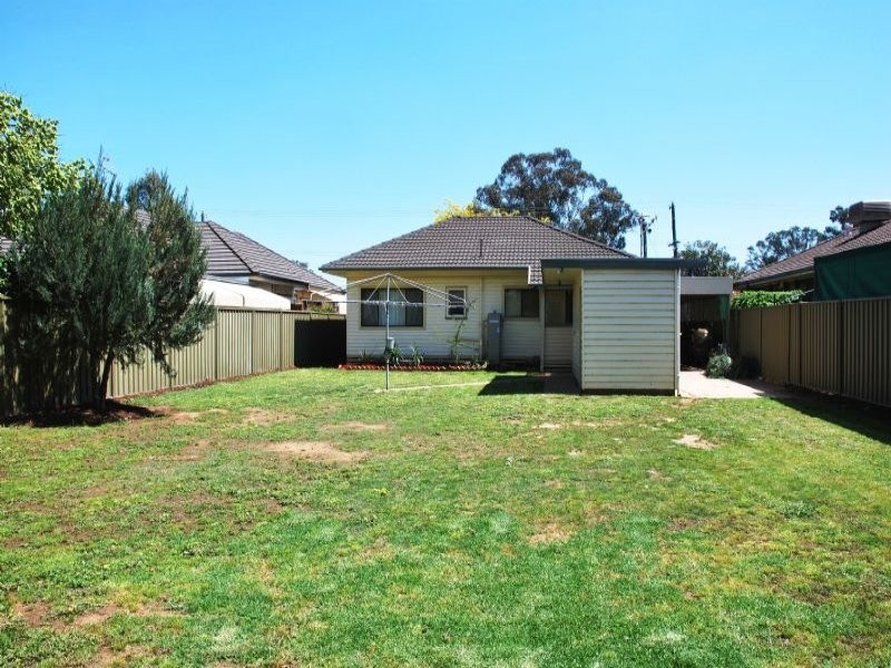 11 Toolamba Road, Mooroopna VIC 3629