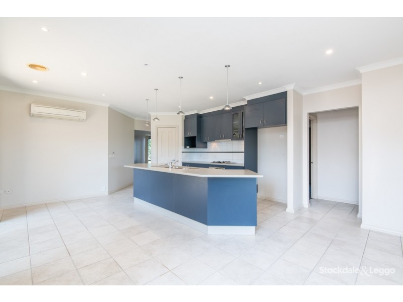 4 Almond Place, Shepparton VIC 3630