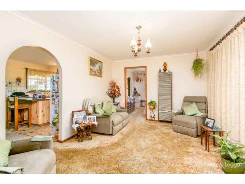 2 Dampier Avenue, Shepparton VIC 3630