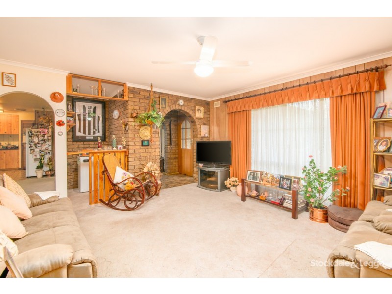 2 Dampier Avenue, Shepparton VIC 3630