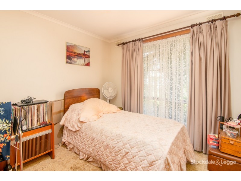 2 Dampier Avenue, Shepparton VIC 3630