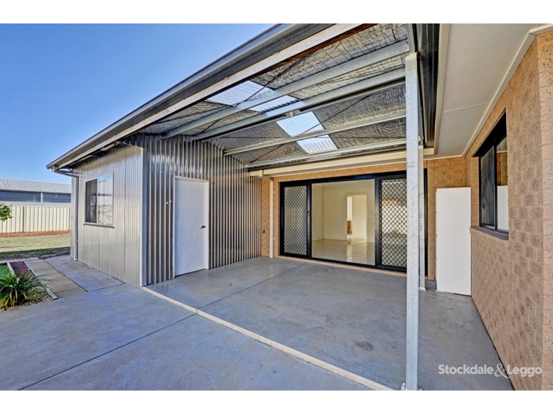 74 Hawkins Street, Shepparton VIC 3630