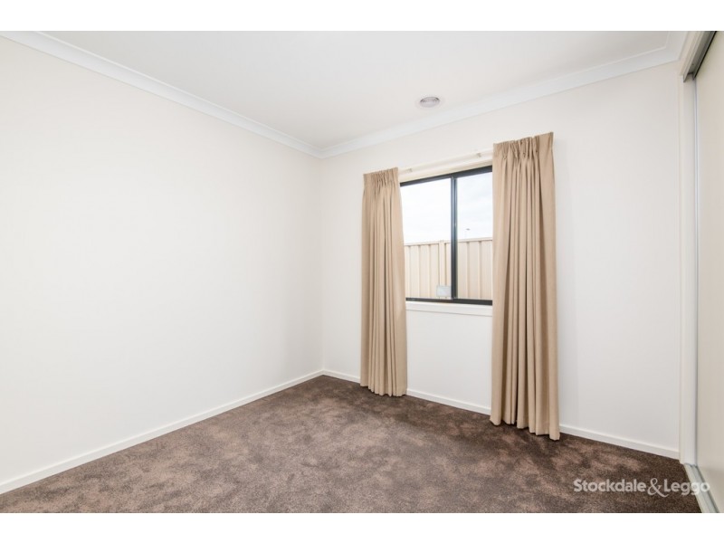 16 Fletcher Avenue, Mooroopna VIC 3629