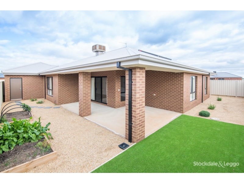 16 Fletcher Avenue, Mooroopna VIC 3629